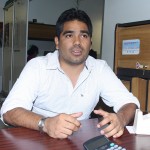 Useche recupera su credencial de gobernador
